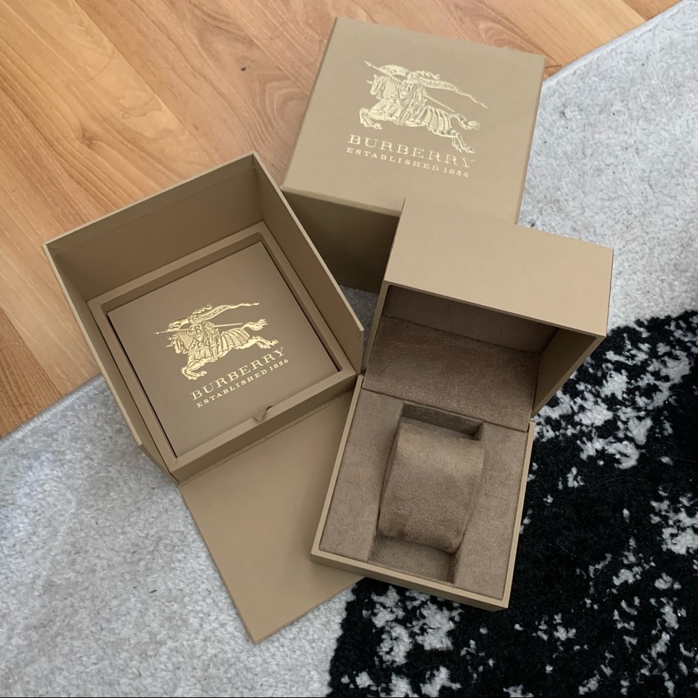Burberry watch box